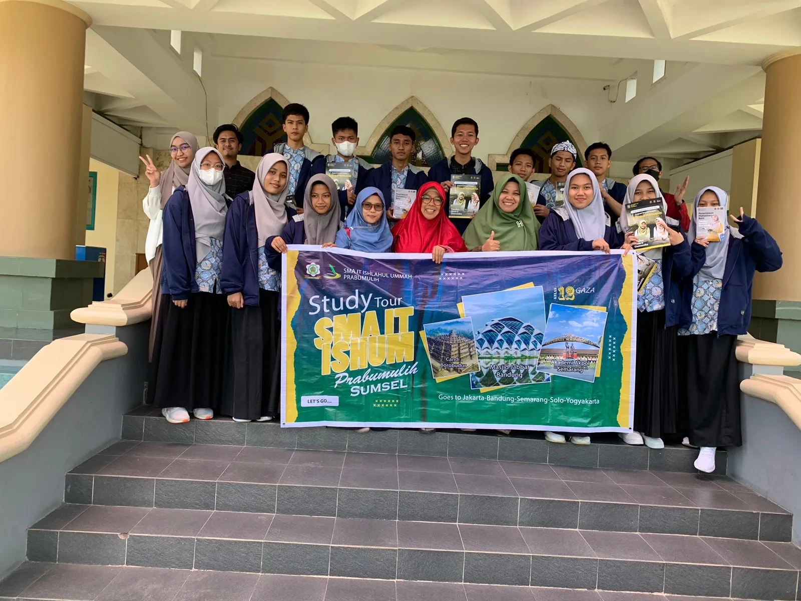 Study Tour SMA IT Ishlahul Ummah Prabumulih